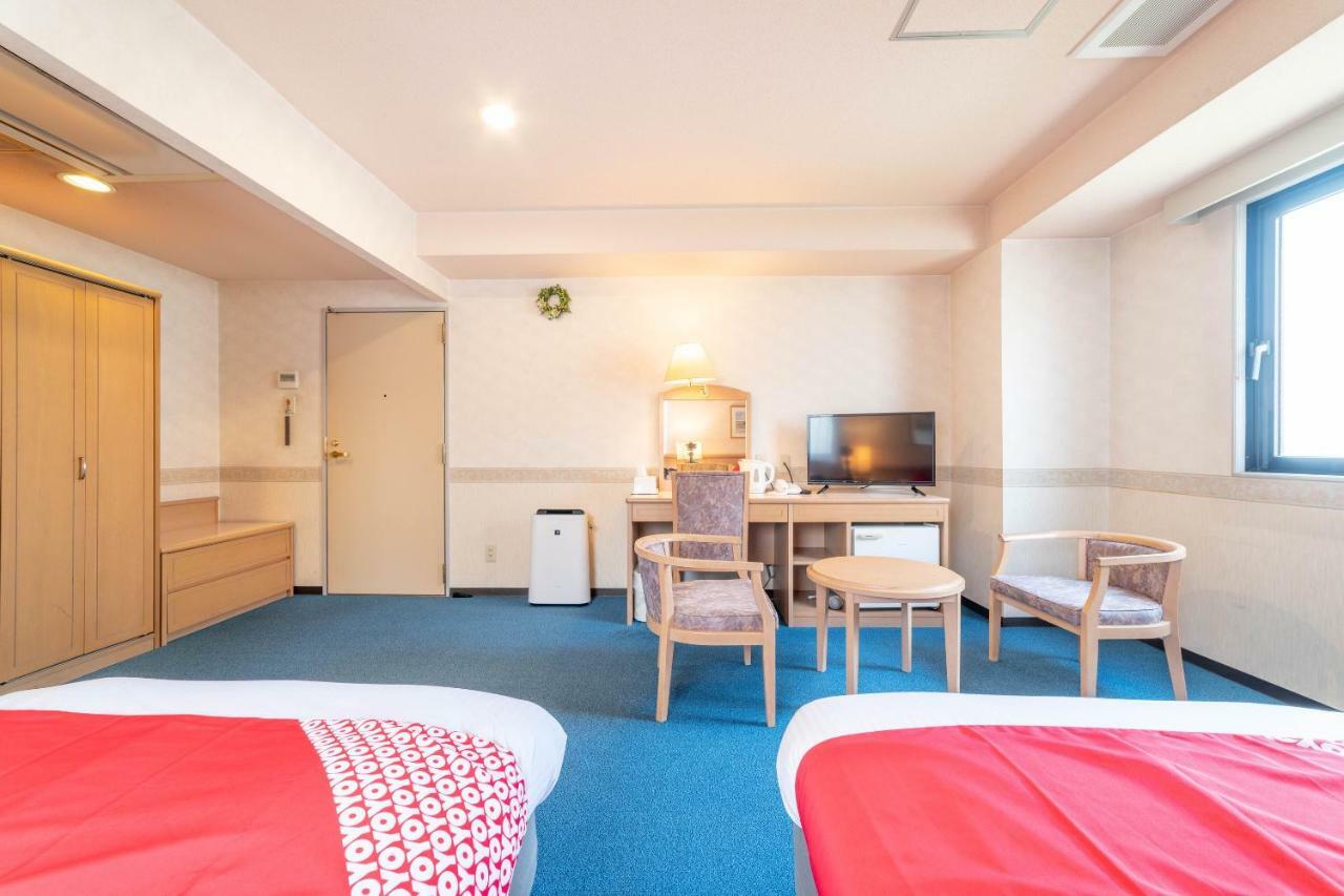 Oyo Business Hotel Nishiura Yokkaichi Extérieur photo