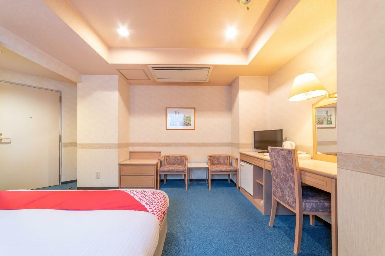 Oyo Business Hotel Nishiura Yokkaichi Extérieur photo