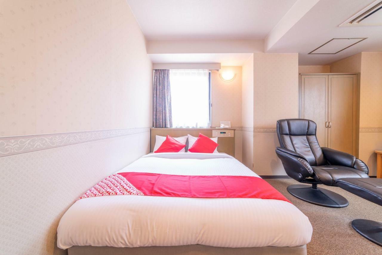Oyo Business Hotel Nishiura Yokkaichi Extérieur photo