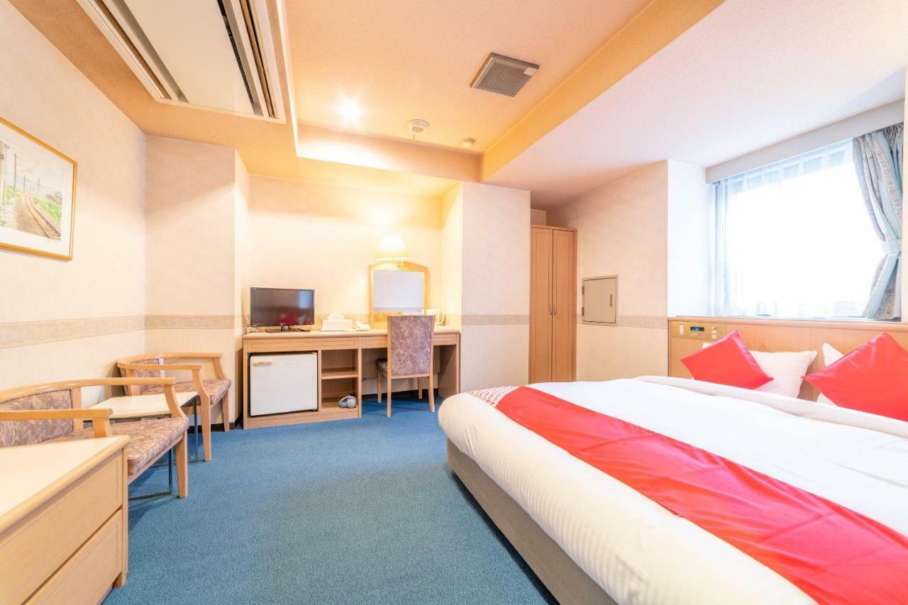 Oyo Business Hotel Nishiura Yokkaichi Extérieur photo